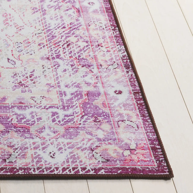 Safavieh Tucson 4'-0" x 6'-0" Rug in Fuchsia / Purple