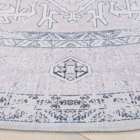 Safavieh Arizona 6'-0" x 6'-0" Rug in Pink / Beige