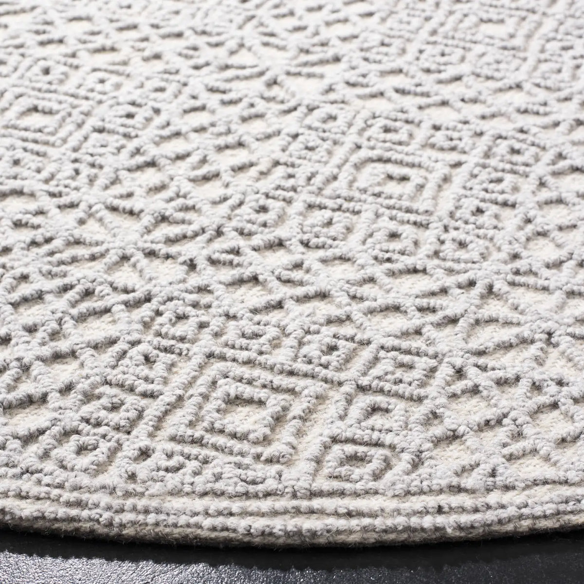 Safavieh Trace 6'-0" x 6'-0" Rug in Grey / Grey