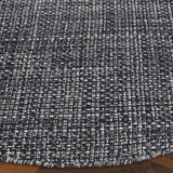 Safavieh Montauk 6'-0" x 6'-0" Rug in Black