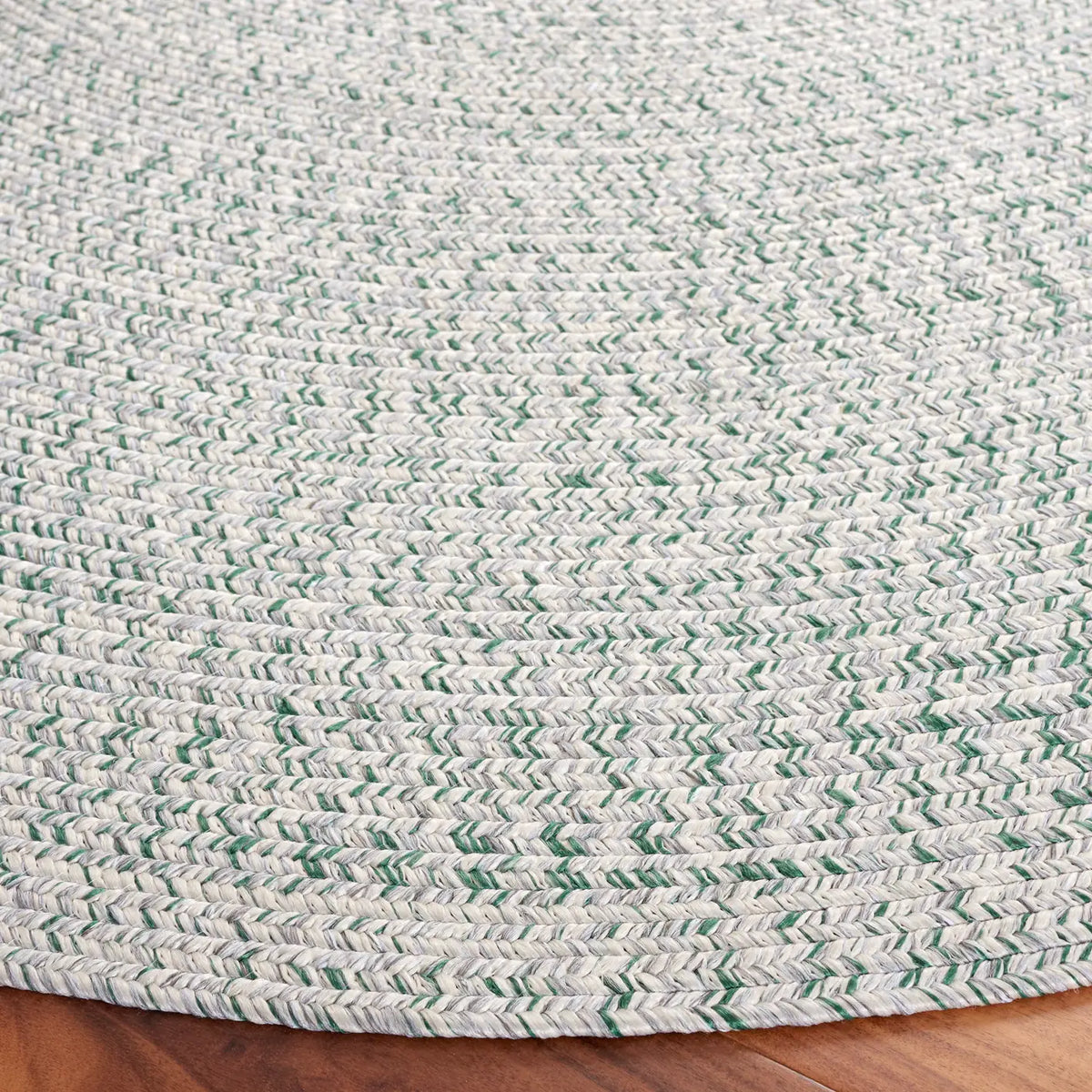 Safavieh Braided 5'-0" x 5'-0" Rug in Ivory / Green