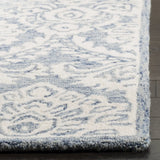 Safavieh Blossom 5'-0" x 8'-0" Rug in Blue / Ivory