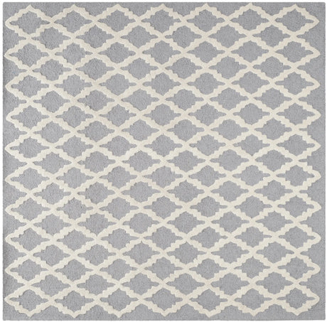 Safavieh Cambridge 6'-0" x 6'-0" Rug in Silver / Ivory