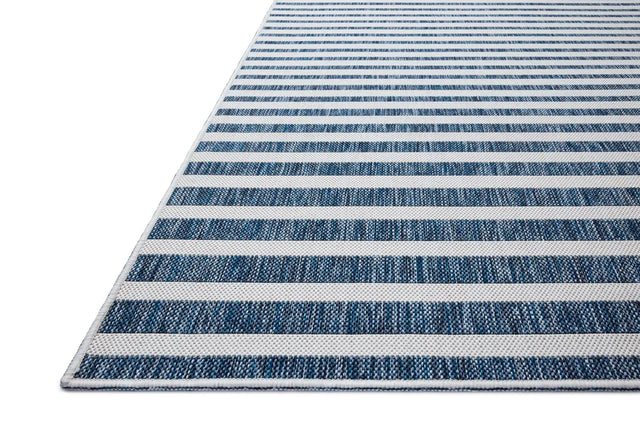 Loloi Easton ESN-03 Denim / Ivory Rug - rug corner