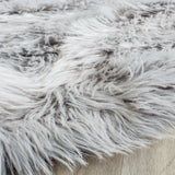 Safavieh Faux Sheep Skin 2'-6" x 6'-0" Rug in Light Grey