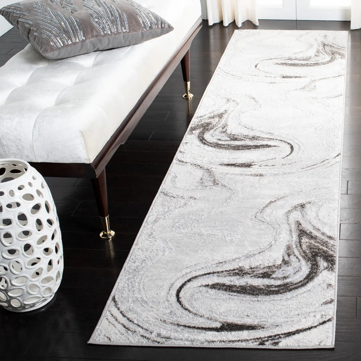 Safavieh Orchard 2'-2" x 9'-0" Rug in Grey / Light Grey