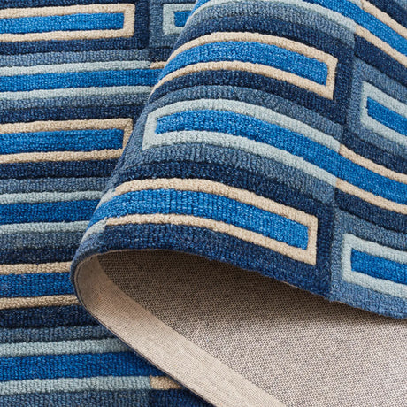 Safavieh Genre 4'-0" x 6'-0" Rug in Blue / Ivory