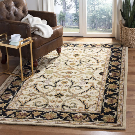 Safavieh Heritage 5'-0" x 8'-0" Rug in Ivory / Black