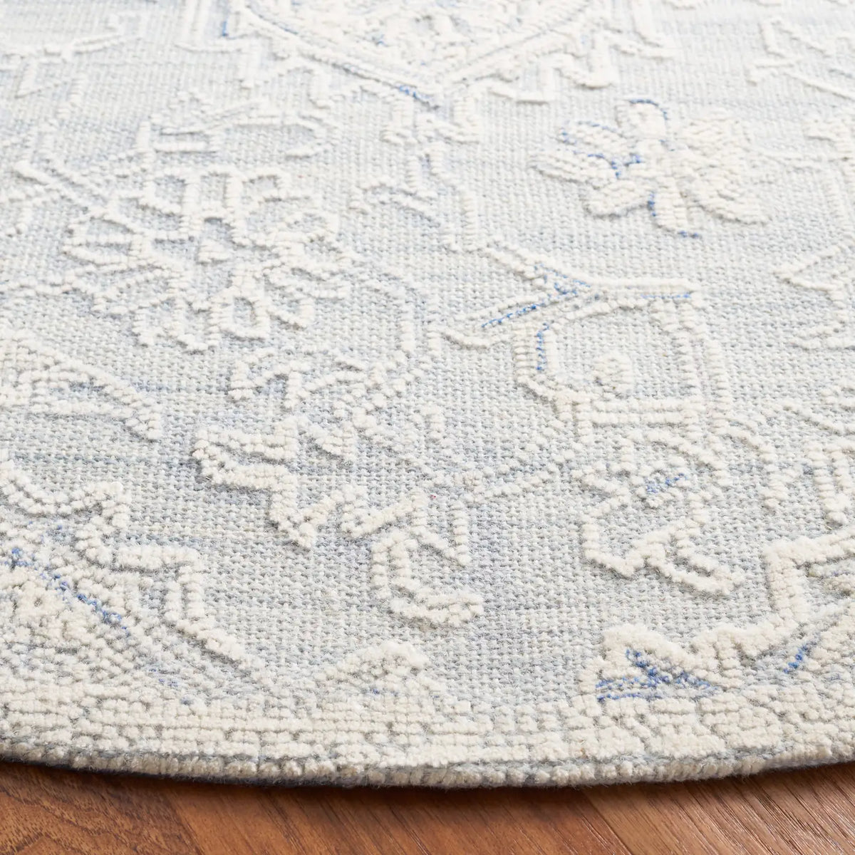 Safavieh Trace 6'-0" x 6'-0" Rug in Light Blue / Ivory