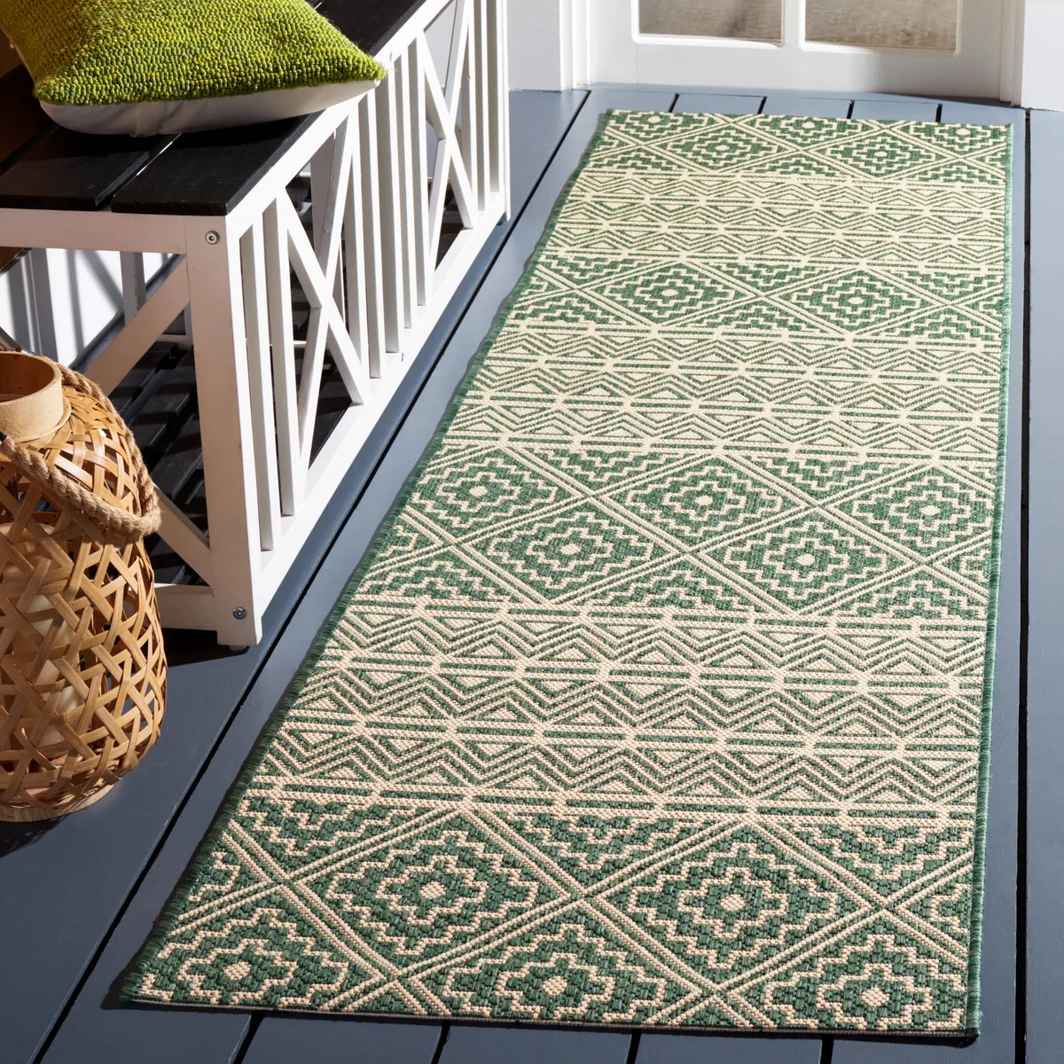 Safavieh Courtyard 2'-3" x 8'-0" Rug in Dark Green / Beige