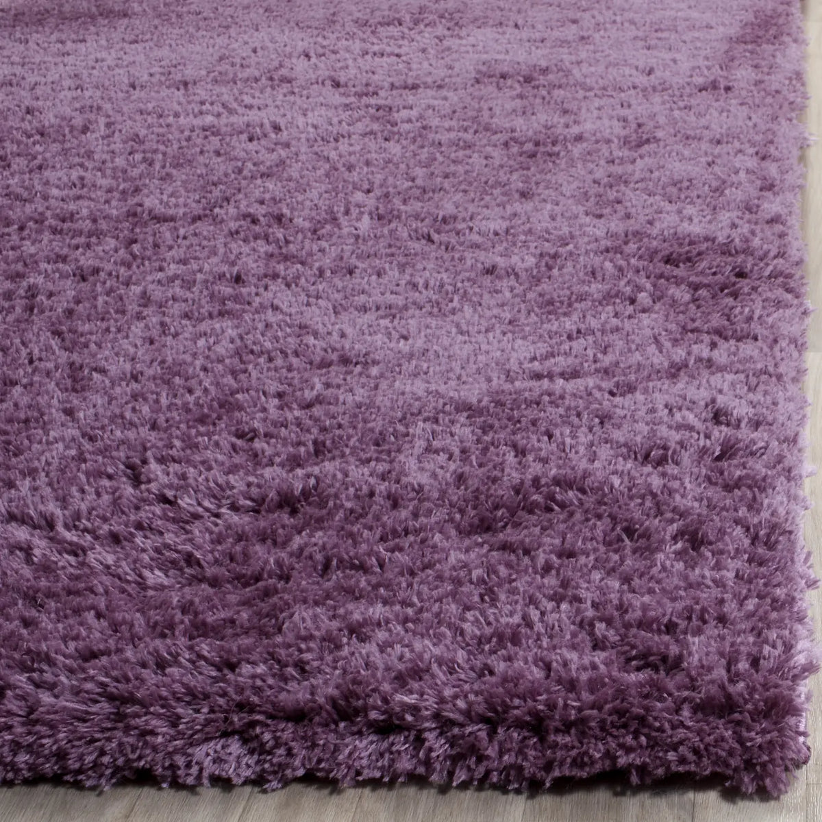 Safavieh Indie Shag 5'-1" x 7'-6" Rug in Purple