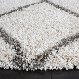 Safavieh Hudson Shag 7'-0" x 7'-0" Rug in Ivory / Grey