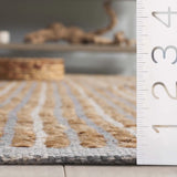 Safavieh Natural Fiber 4'-0" x 6'-0" Rug in Natural / Grey