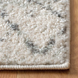 Safavieh Madison 700 4'-0" x 6'-0" Rug in Ivory / Charcoal