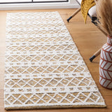 Safavieh Natura 2'-3" x 8'-0" Rug in Gold / Black