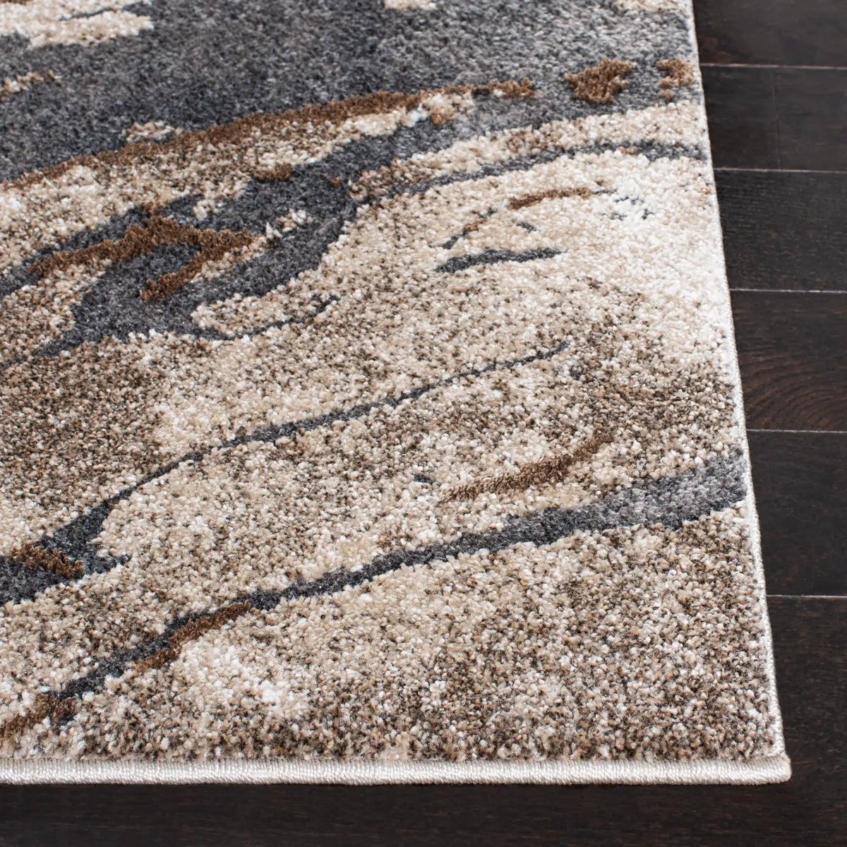 Safavieh Pacific 4'-5" x 6'-5" Rug in Dark Grey / Beige
