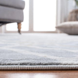 Safavieh Martha Stewart Isabella 4'-0" x 6'-0" Rug in Silver / Ivory