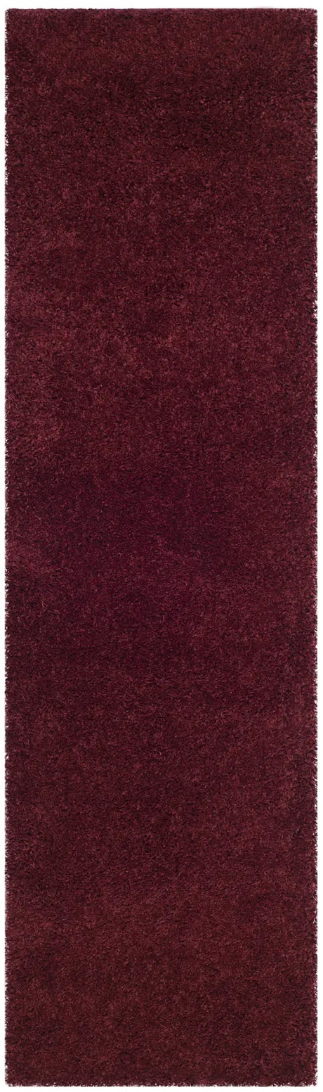 Safavieh Sgl-Laguna Shag 2'-3" x 10'-0" Rug in Maroon