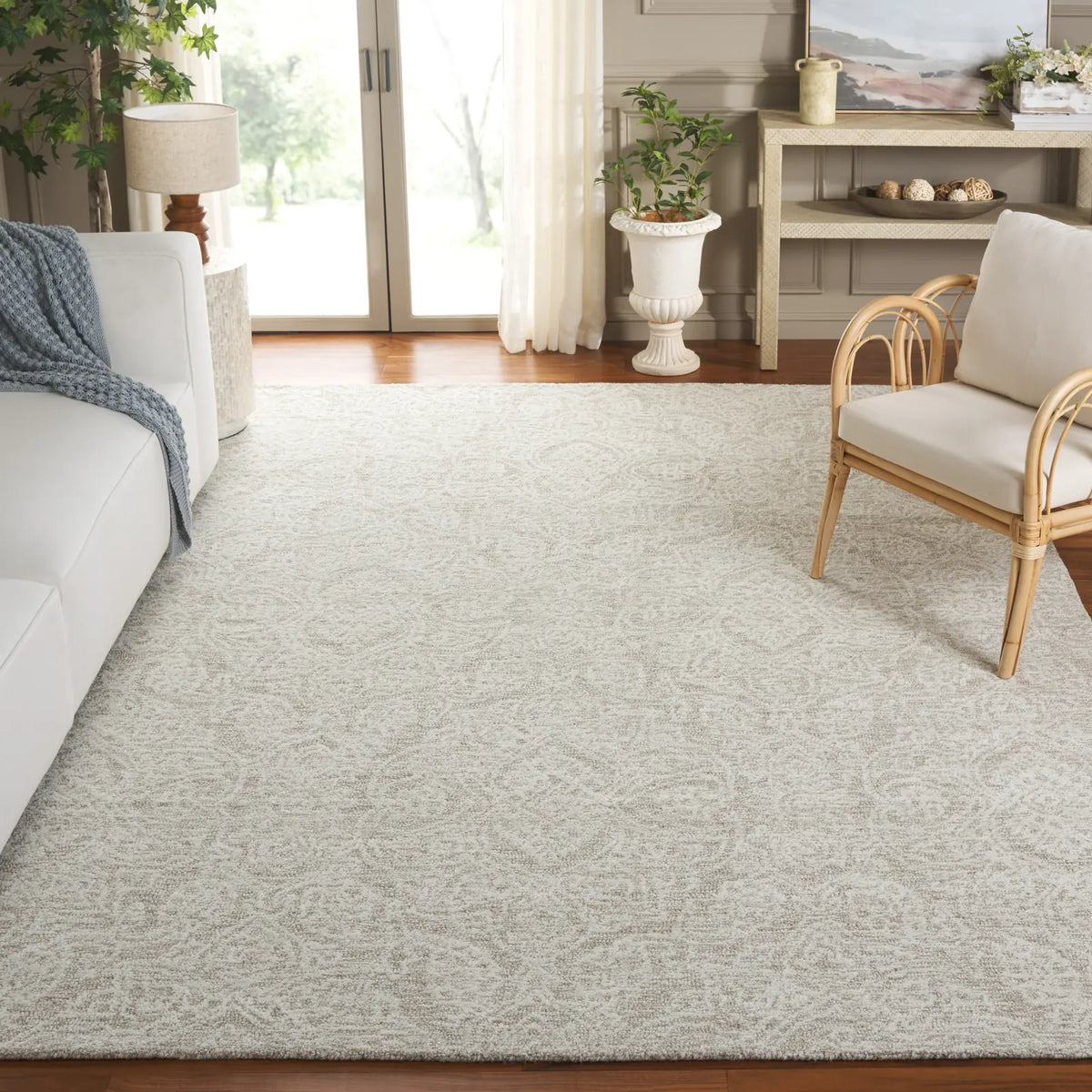 Safavieh Metro 10'-0" x 14'-0" Rug in Natural / Ivory