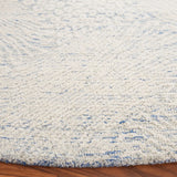 Safavieh Ebony 6'-0" x 6'-0" Rug in Blue / Ivory