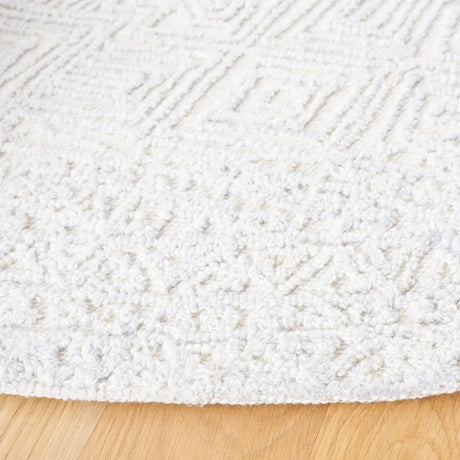 Safavieh Textual 6'-0" x 6'-0" Rug in Grey / Ivory