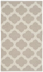 Safavieh Montauk 2'-0" x 3'-0" Rug in Grey / Ivory
