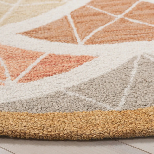 Safavieh Novelty 6'-0" x 6'-0" Rug in Grey / Gold