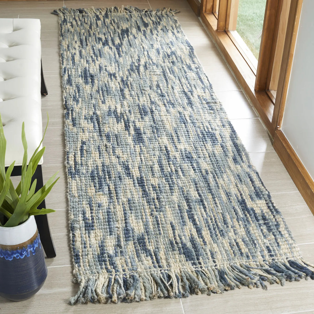 Safavieh Natural Fiber 2'-6" x 8'-0" Rug in Blue / Ivory