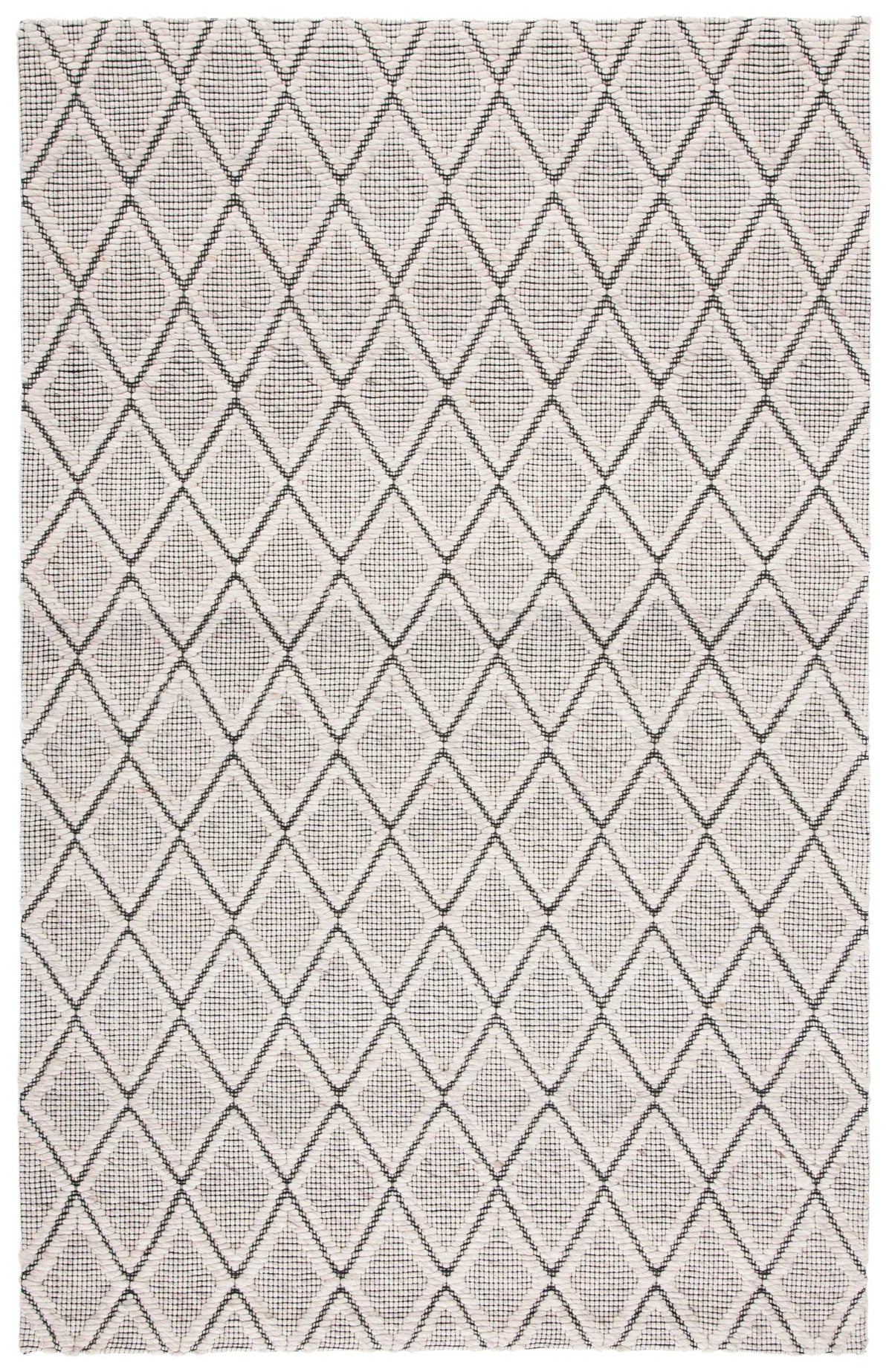 Safavieh Marbella 4'-0" x 6'-0" Rug in Silver / Black