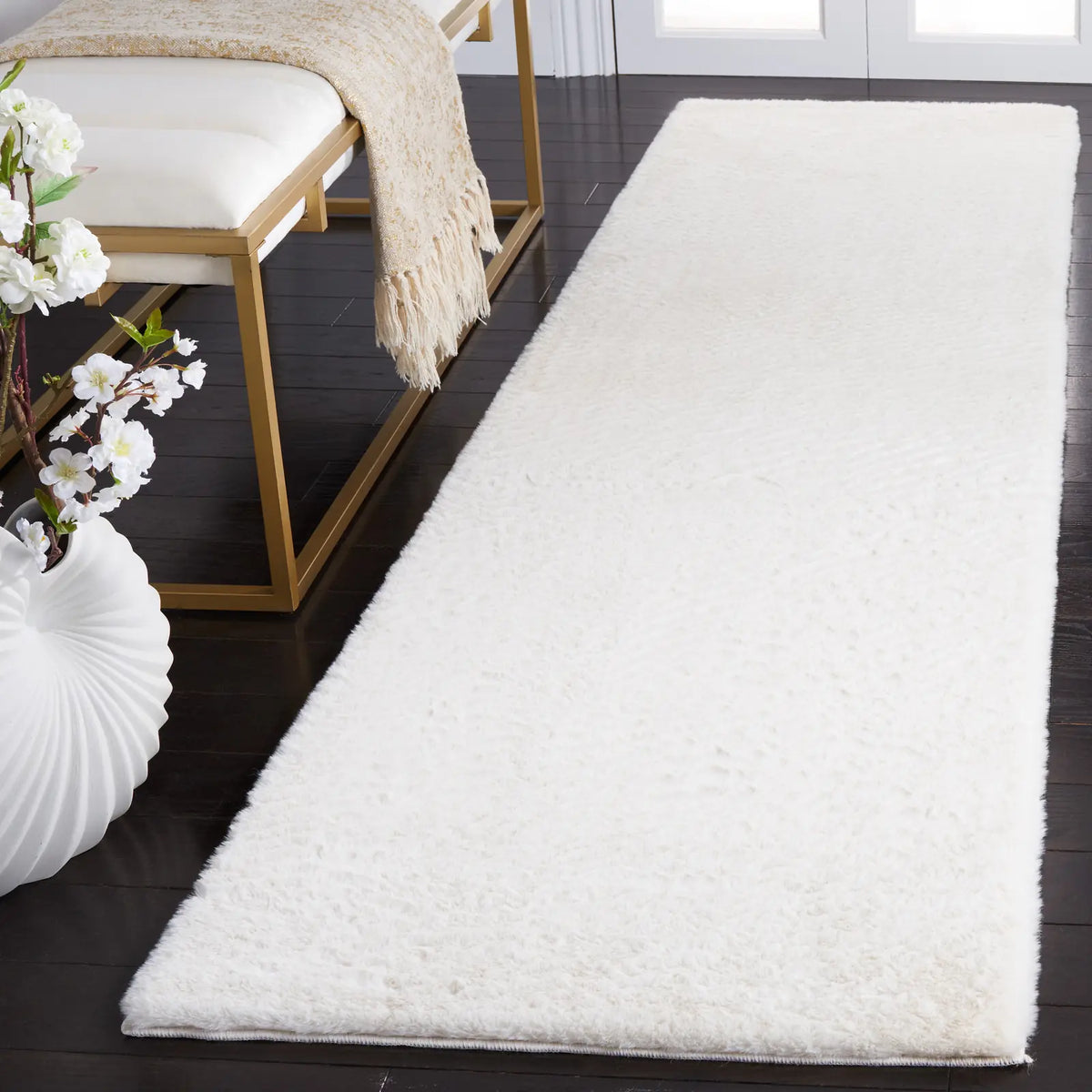 Safavieh Faux Rabbit Fur 2'-3" x 10'-0" Rug in Off White