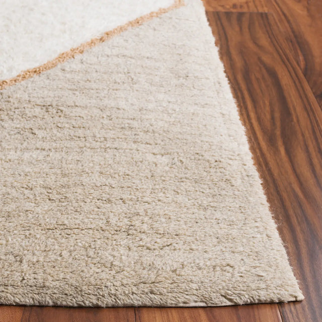 Safavieh Vermont 4'-0" x 6'-0" Rug in Ivory / Brown