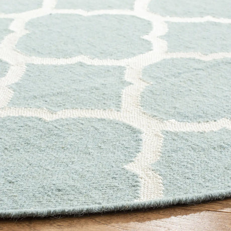 Safavieh Dhurries 7'-0" x 7'-0" Rug in Blue / Ivory