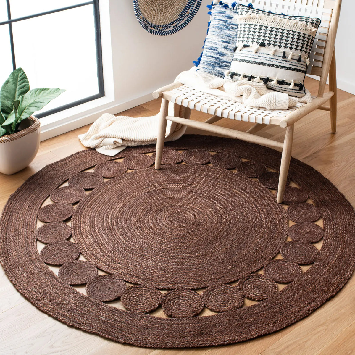 Safavieh Natural Fiber 5'-0" x 5'-0" Rug in Brown