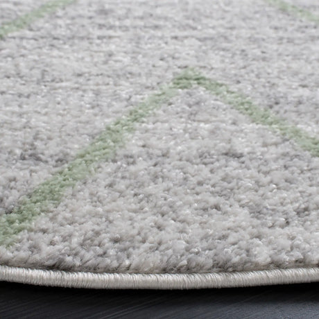 Safavieh Adirondack 6'-0" x 6'-0" Rug in Grey / Green