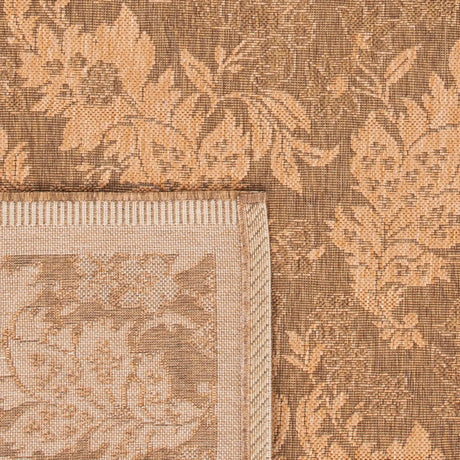 Safavieh Courtyard 4'-0" x 5'-7" Rug in Gold / Natural