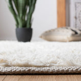 Safavieh Natura 4'-0" x 6'-0" Rug in Ivory / Black