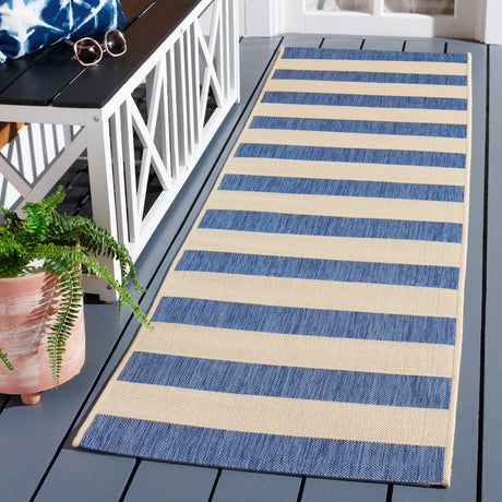Safavieh Courtyard 2'-3" x 8'-0" Rug in Beige / Blue