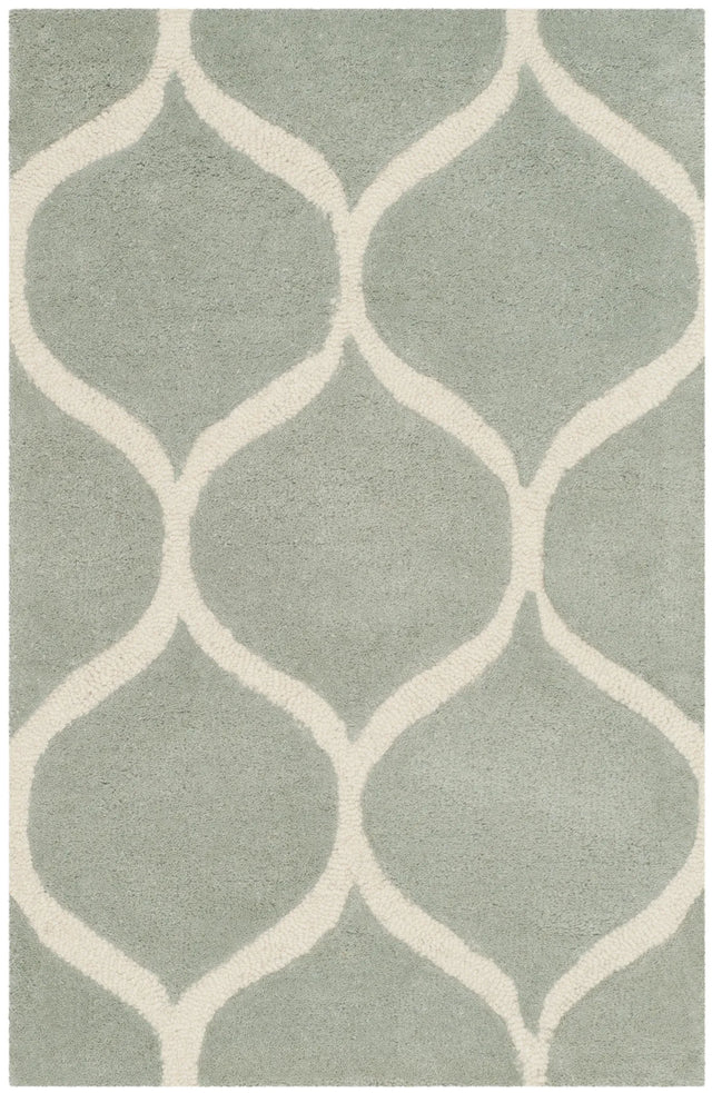 Safavieh Cambridge 2'-0" x 3'-0" Rug in Grey / Ivory