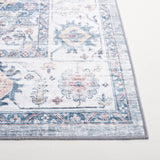 Safavieh Arizona 4'-0" x 6'-0" Rug in Light Blue / Ivory