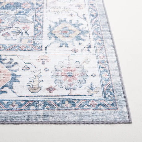 Safavieh Arizona 4'-0" x 6'-0" Rug in Light Blue / Ivory