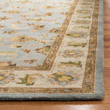 Safavieh Heritage 4'-0" x 6'-0" Rug in Light Blue / Beige