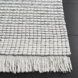 Safavieh Marbella 4'-0" x 6'-0" Rug in Ivory / Black