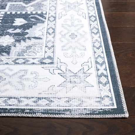 Safavieh Arizona 4'-0" x 6'-0" Rug in Grey Green / Ivory