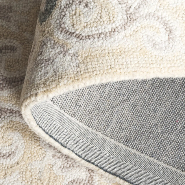 Safavieh Metro 2'-3" x 8'-0" Rug in Beige / Ivory