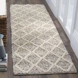 Safavieh Natura 2'-3" x 8'-0" Rug in Ivory / Stone