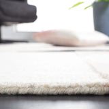 Safavieh Rodeo Drive 4'-0" x 6'-0" Rug in Blush / Black