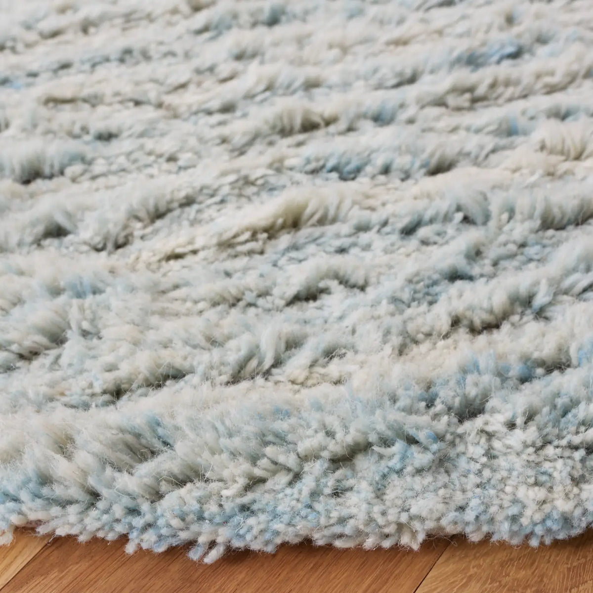 Safavieh Casablanca 6'-0" x 6'-0" Rug in Light Blue