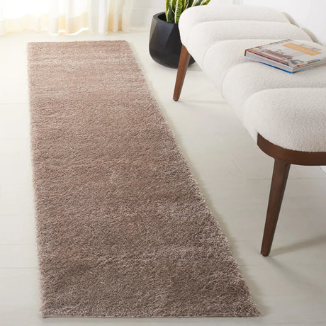 Safavieh Penelope Shag 2'-0" x 8'-0" Rug in Taupe