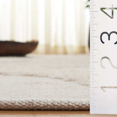 Safavieh Easy Care 4'-0" x 6'-0" Rug in Ivory