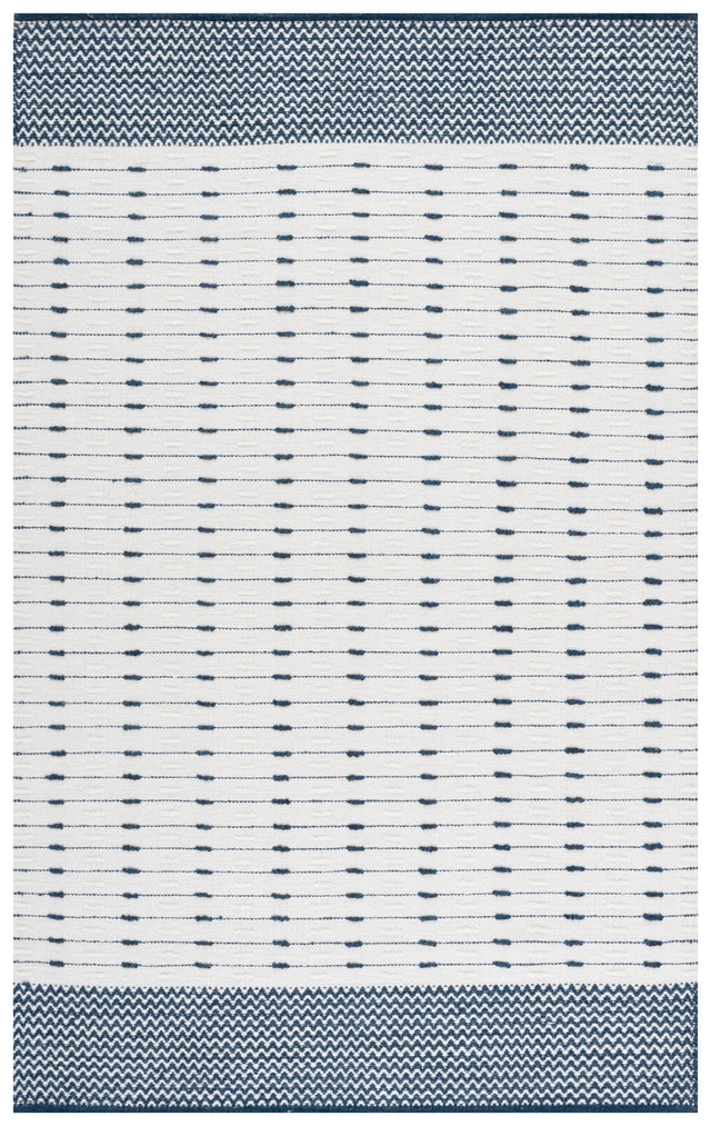 Safavieh Martha Stewart 4'-0" x 6'-0" Rug in Navy / Ivory